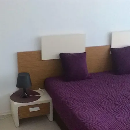 Apartment In Rainbow Complex *