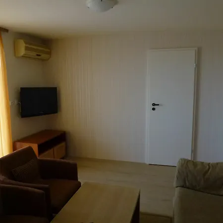Apartment In Rainbow Complex Nesebar